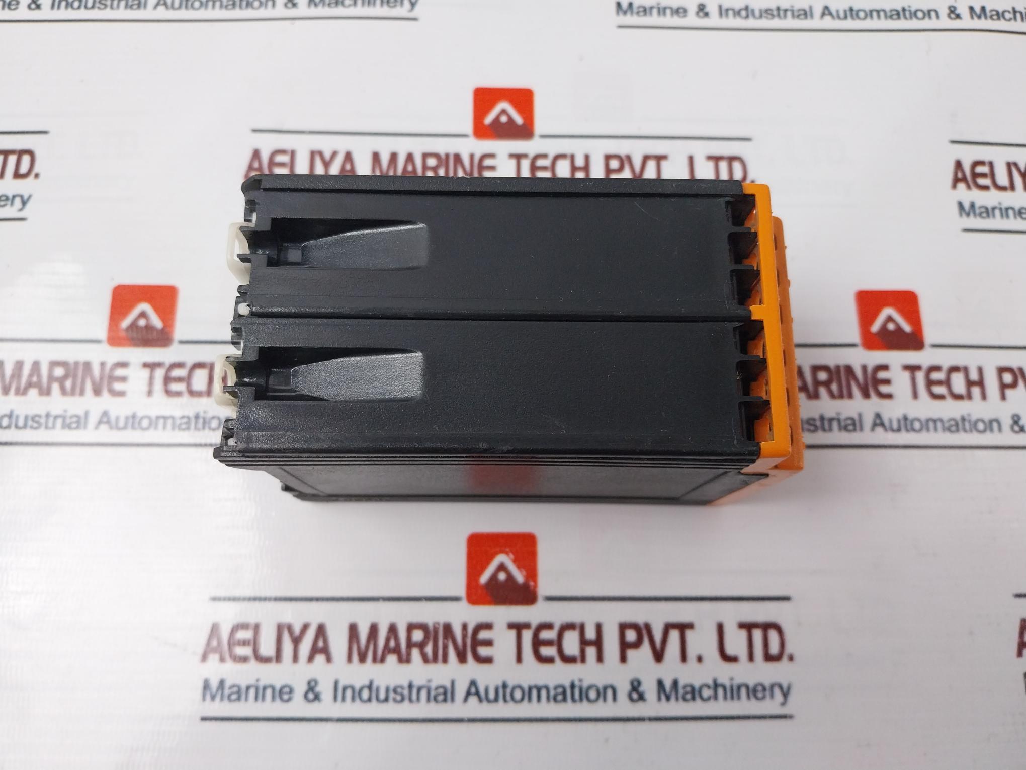 Adept Series 2020 AC Voltage Transducer 24V AC 50Hz