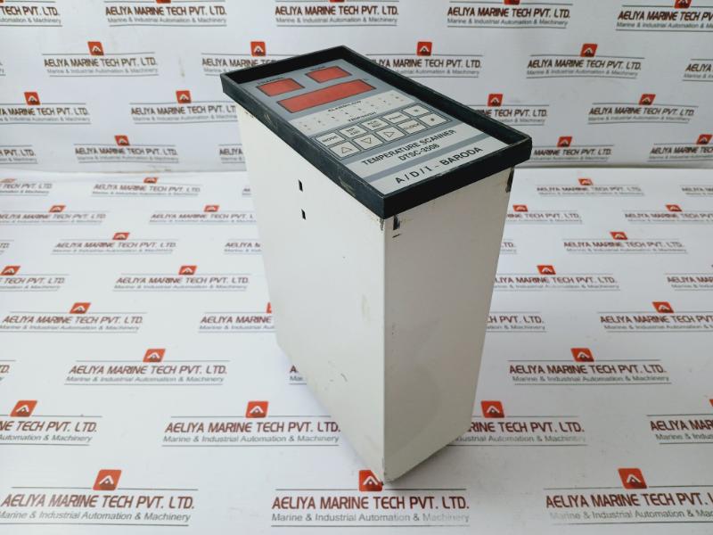 ADI Controls DTSC-3508 Temperature Scanner PT-100 Range 200°C