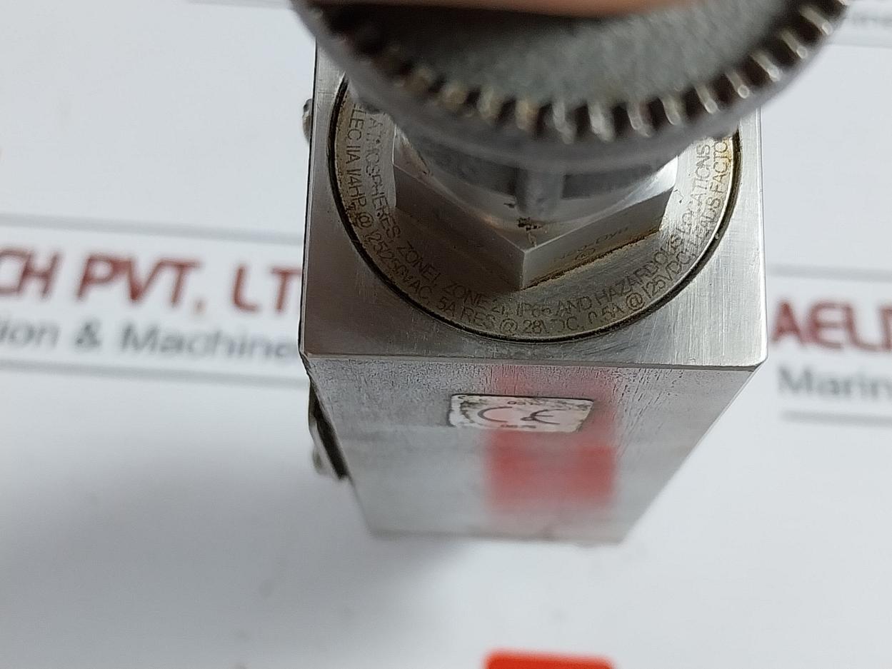 Adjustable Pressure Switch Brand Itt 11A 1/4Hp 125/250 Vac 232P43C6Ehnr