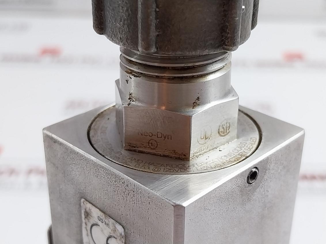Adjustable Pressure Switch Brand Itt 11A 1/4Hp 125/250 Vac 232P43C6Ehnr
