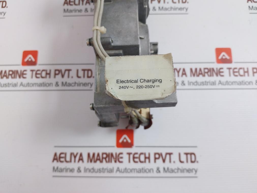 Adroit-Systems-Spring-Charging-Motor-240v-Ac-220-250v-Dc-50-60hz-Cl00252-9