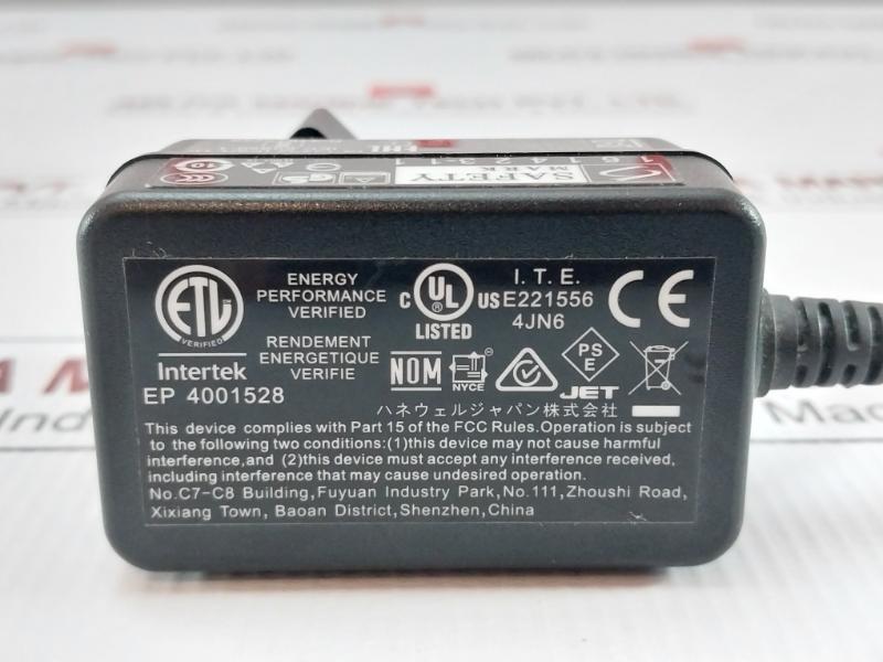 Ads-6Ae-06 05252E Dc Power Adapter 5.2V 1.0A Hoioto