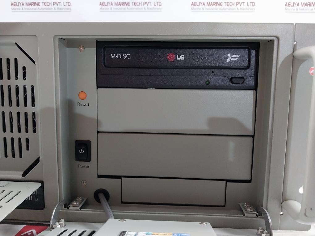 Advantech Ipc-610-h Industrial Computer Ipc-610Mb-00Xhe 100-240Vac