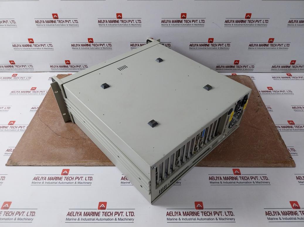 Advantech Ipc-610P-260 Industrial Computer Cpu 100-120V~/200-240V~