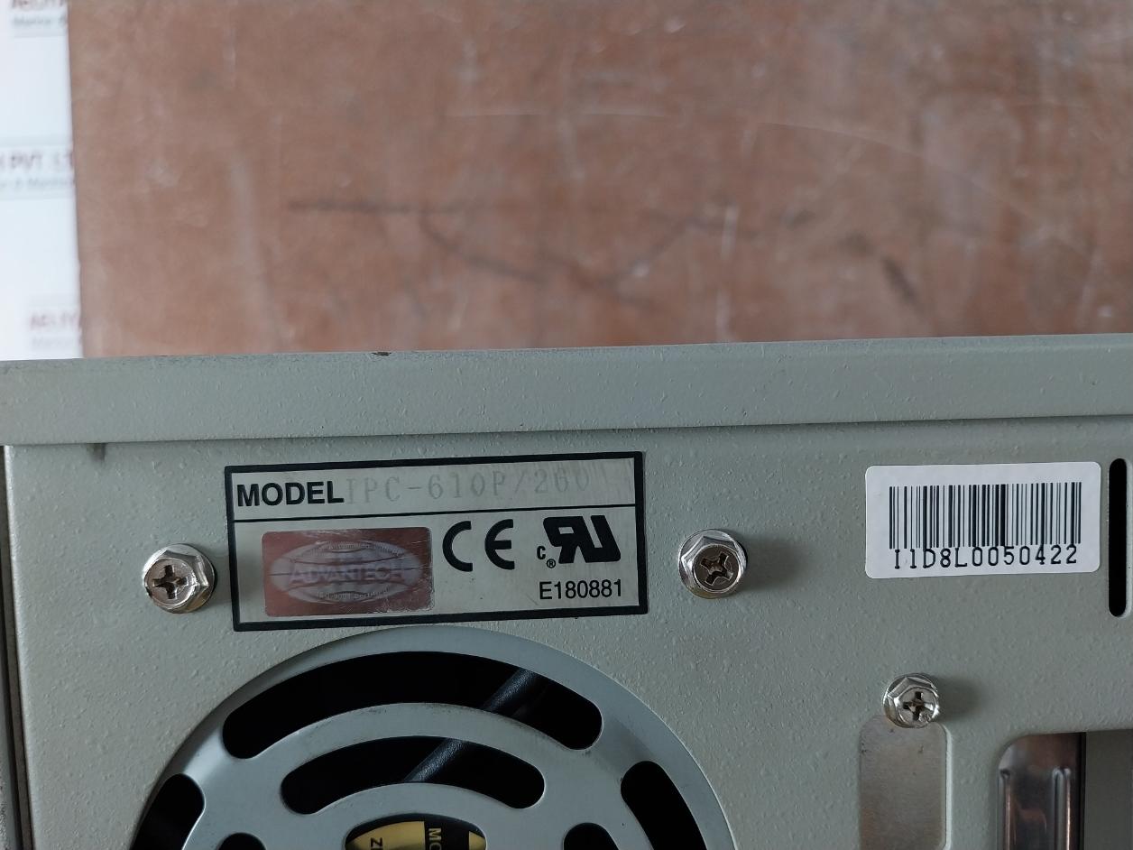 Advantech Ipc-610P/260 Industrial Computer Cpu 100-120V~/200-240V