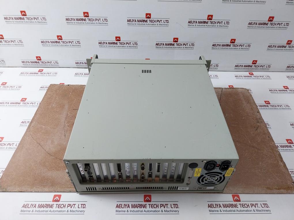 Advantech Ipc-610P/260 Industrial Computer Cpu 100-120V~/200-240V