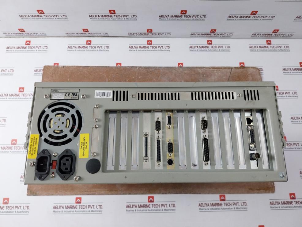 Advantech Ipc-610P/260 Industrial Computer Cpu 100-120V~/200-240V