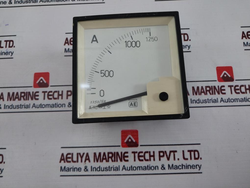 Ae 0-1250A Analog Ammeter