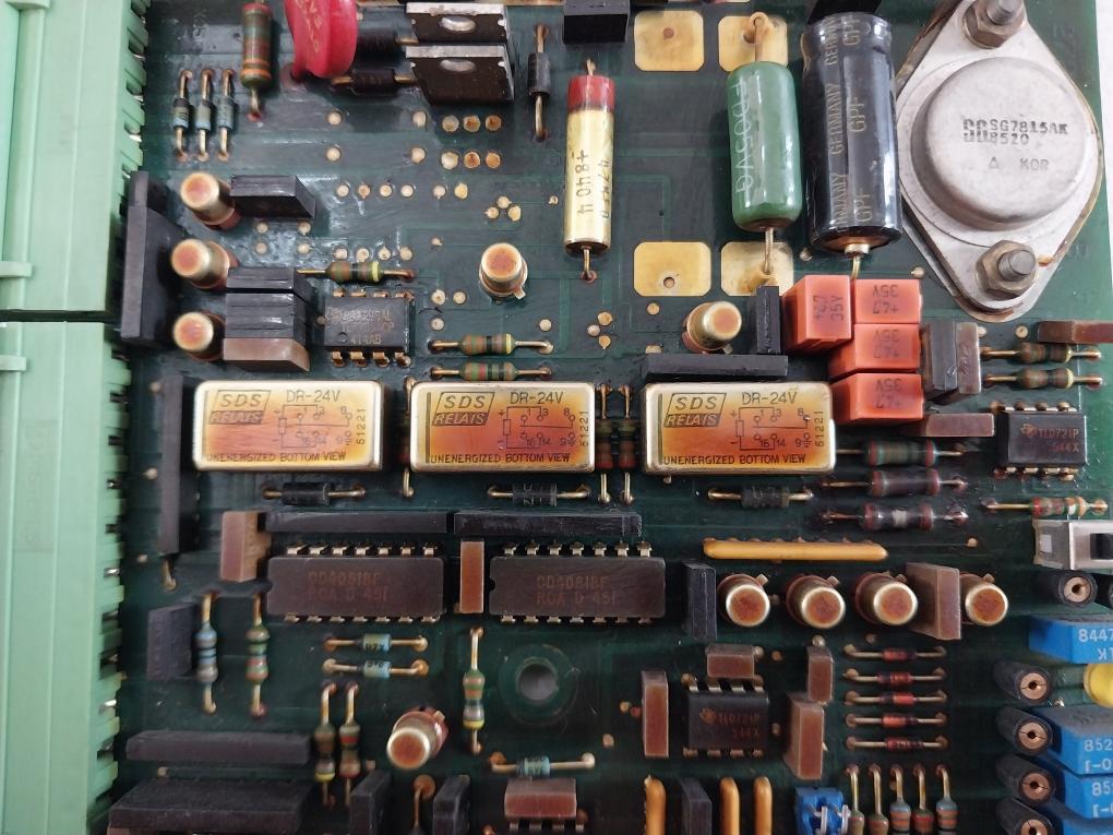 Aeg 271.107 915 Printed Circuit Board D 3683 272.319 221. B Ver.426