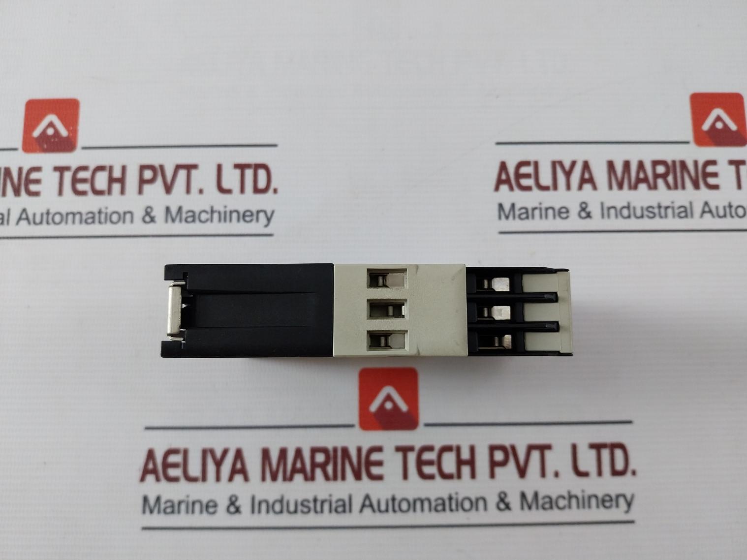 Aeg Ers Time Relay 2 C/O Contact 0.05S–300H Ac110–240V 910-346-634-00