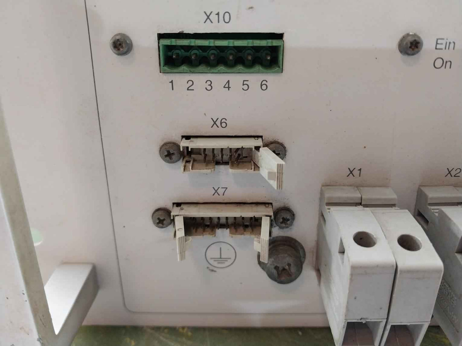 Aeg G110 E230/10 9/3Rfg-cfp2 5 Inverter 110Vdc 20,4A Dc 230Vac 10,9A Ac 60Hz