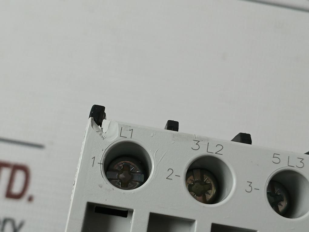 Aeg Ls 11K.00 Contactor 600Vac 32A 50/60Hz 14-8Awg 60/75C