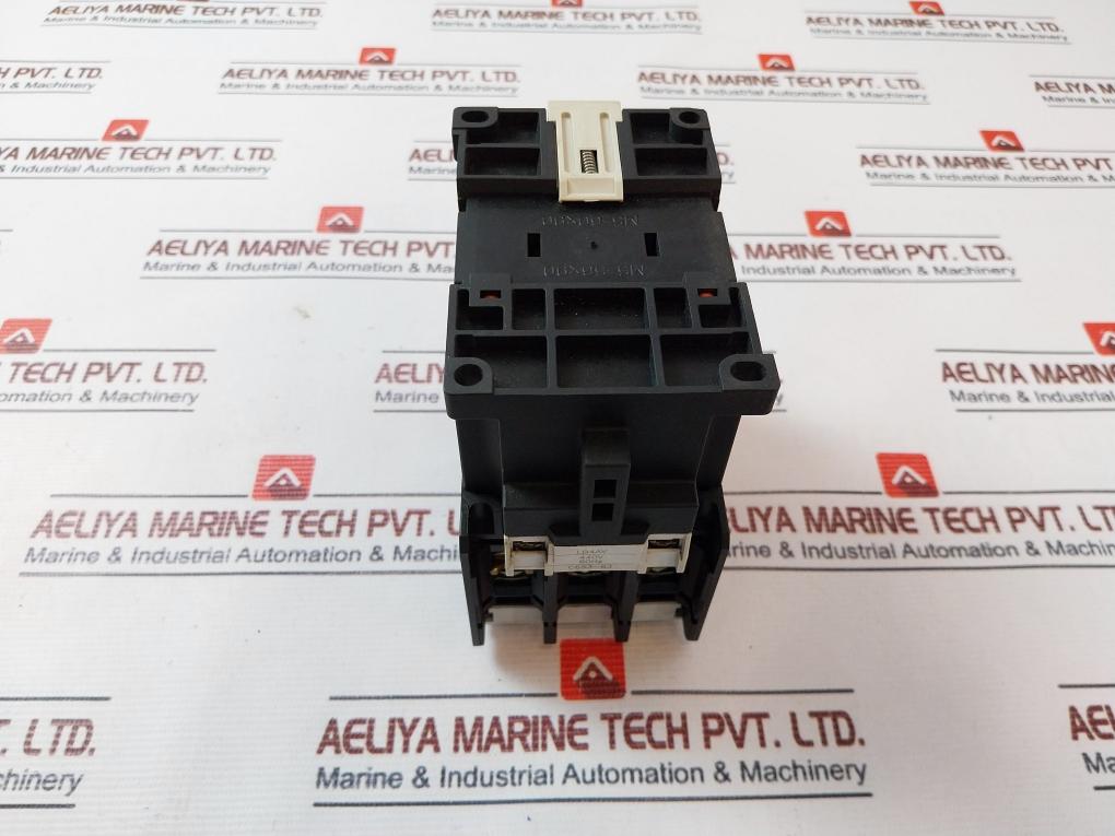 Aeg Ls 37K 3 Pole Contactor 440V 60Hz