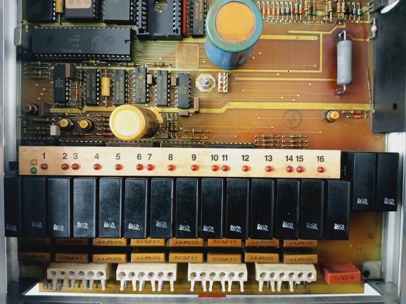 Aeg Modicon A020/E/24V/Gl Control Unit 7628-042.219763.00 24V Dc