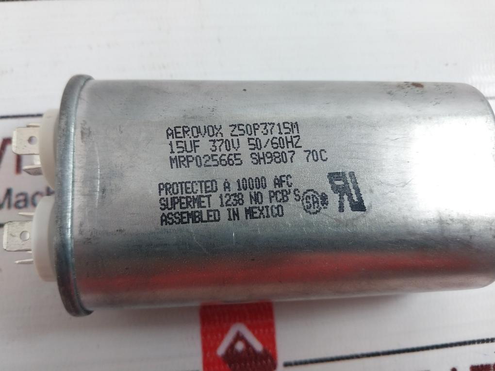 Aerovox Z50P3715M Run Capacitor 15Uf 370V 50/60Hz