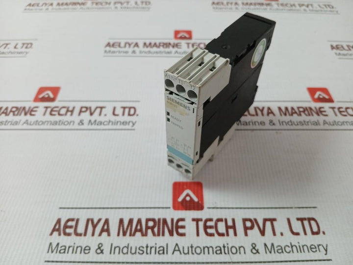 Ag 3Rn1010-1Cm00 Siemens 220–240V Ac Thermistor Motor Protection Relay