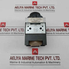 Agastat Timing Relay 120 V 60Hz Time: 1.5-15 Second 7012Ac