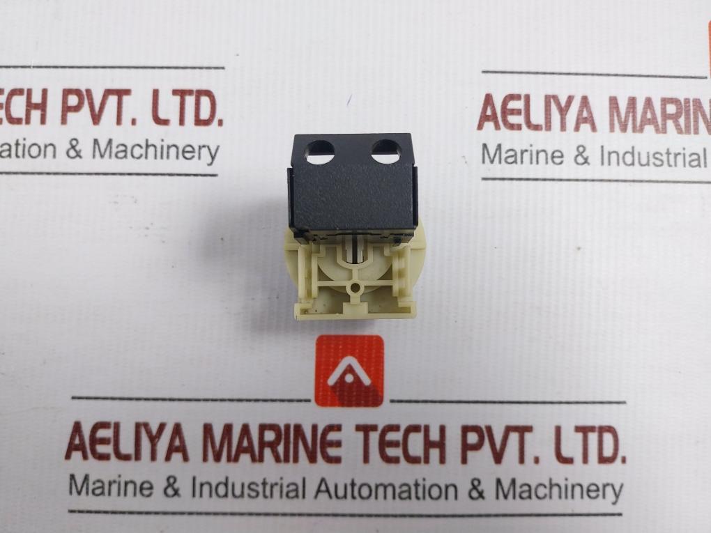 Ah30-f-Push-Button-Switch-Fuji-Electric-208498-5