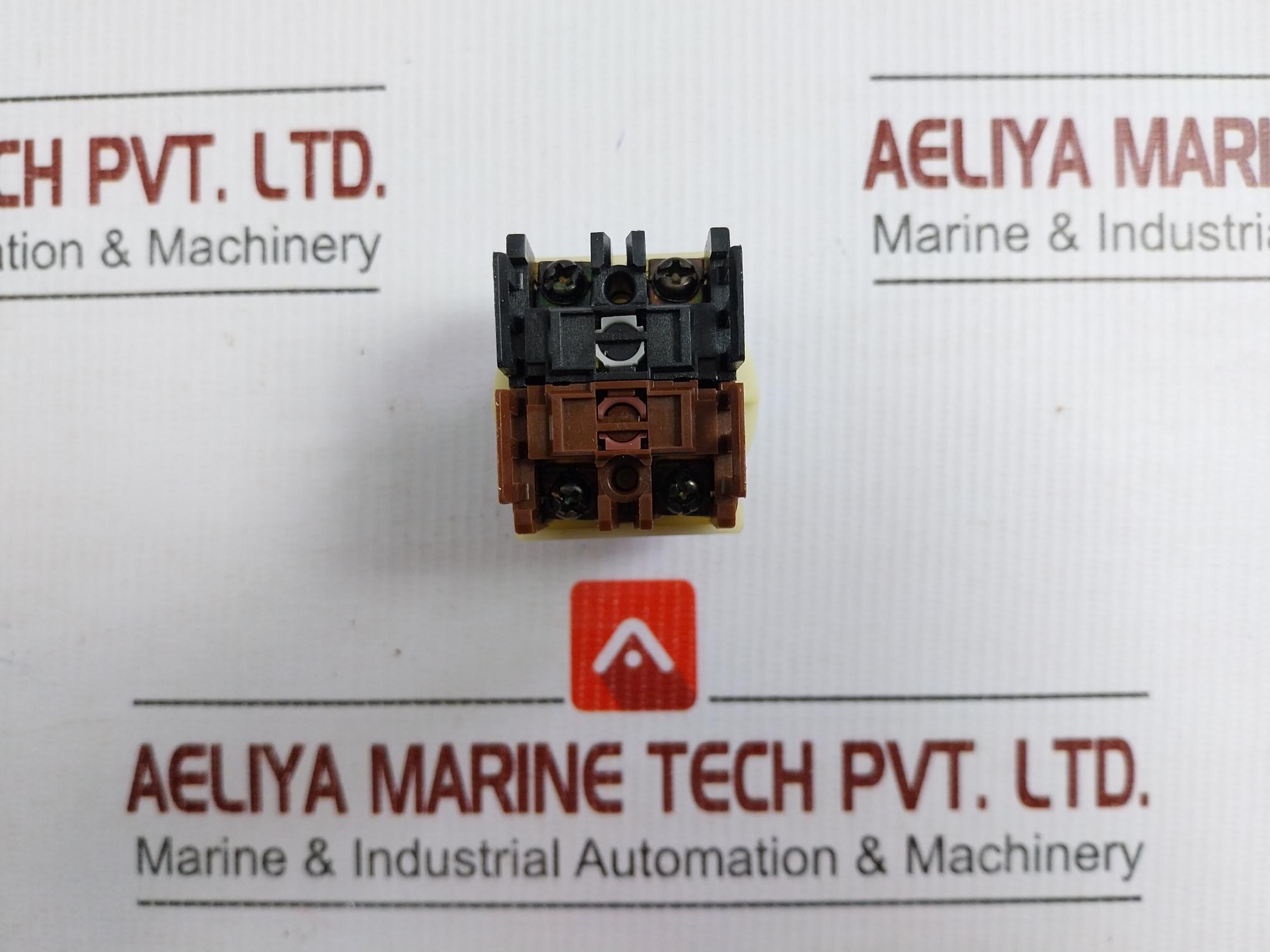 Ah30-fb11-Command-Switch-600V-10A-Ahx-290-Fuji-Electric-208965-9