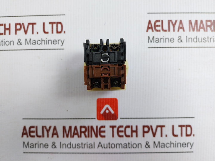 Ah30-fb11-Command-Switch-600V-10A-Ahx-290-Fuji-Electric-208965-9