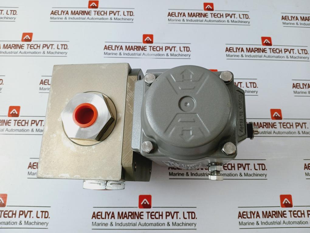 Air Torque Dr00060u F05f07-n-ds-14 Az Pneumatic Actuator 8 Bar