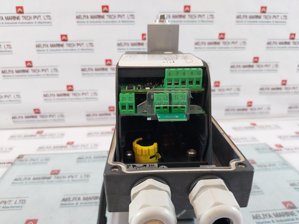 Air Torque DR00150U AL Pneumatic Actuator W/ 6DR5020-0NG30-0AB0/ AF20-F02C-2-A