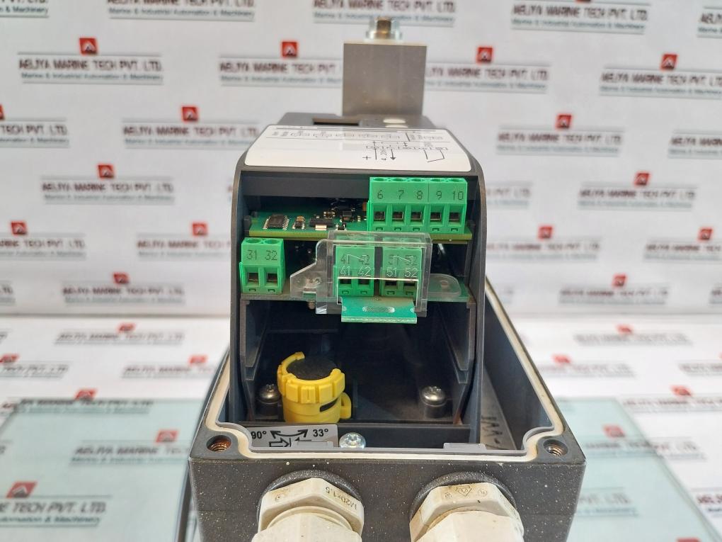 Air Torque DR00450U AZL Pneumatic Actuator W/ 6DR5020-0NG30-0AB0/ AF20-F02C-2A