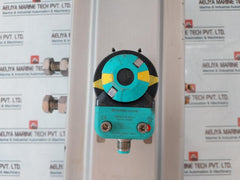 Air Torque DR00450U AZL Pneumatic Actuator W/ NBN4-F25-E8-V1 Proximity Sensor