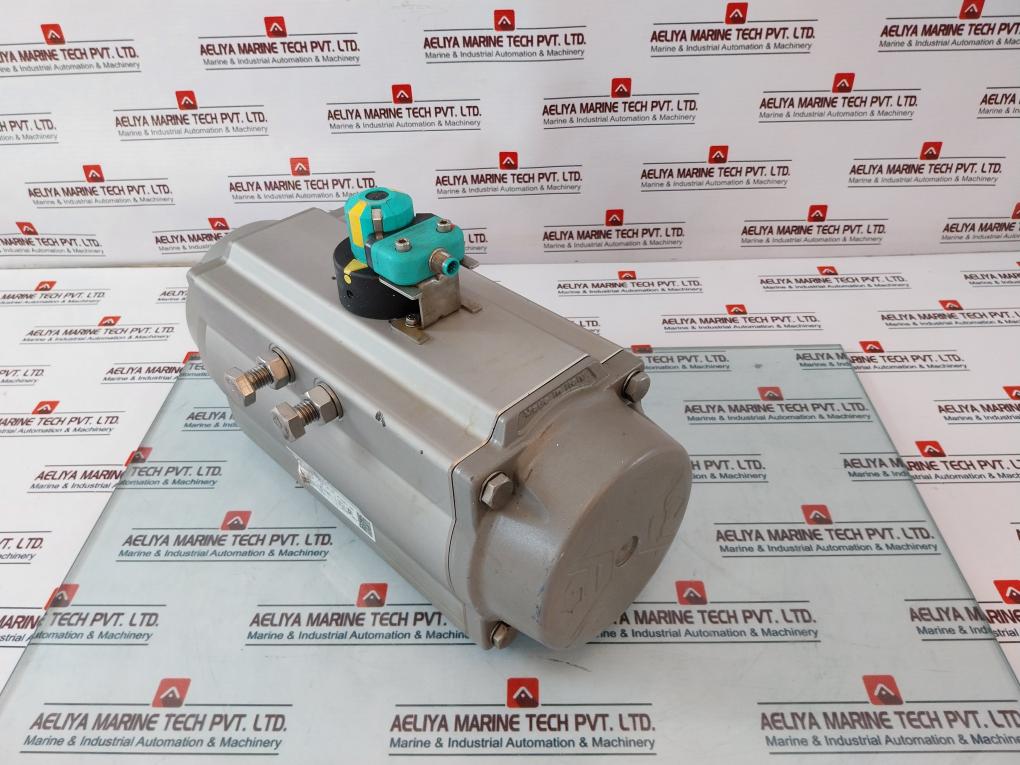 Air Torque DR00450U AZL Pneumatic Actuator W/ NBN4-F25-E8-V1 Proximity Sensor