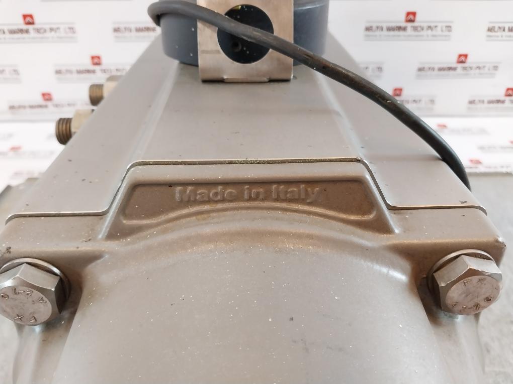 Air Torque Dr01200U Azl Pneumatic Actuator With Rotech Acr3Areaazzalb Alb-module