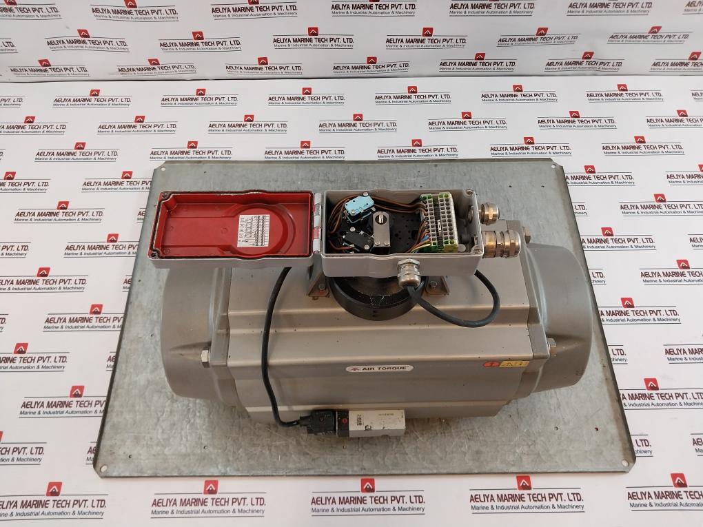 Air Torque Dr01200U Azl Pneumatic Actuator With Rotech Acr3Areaazzalb Alb-module