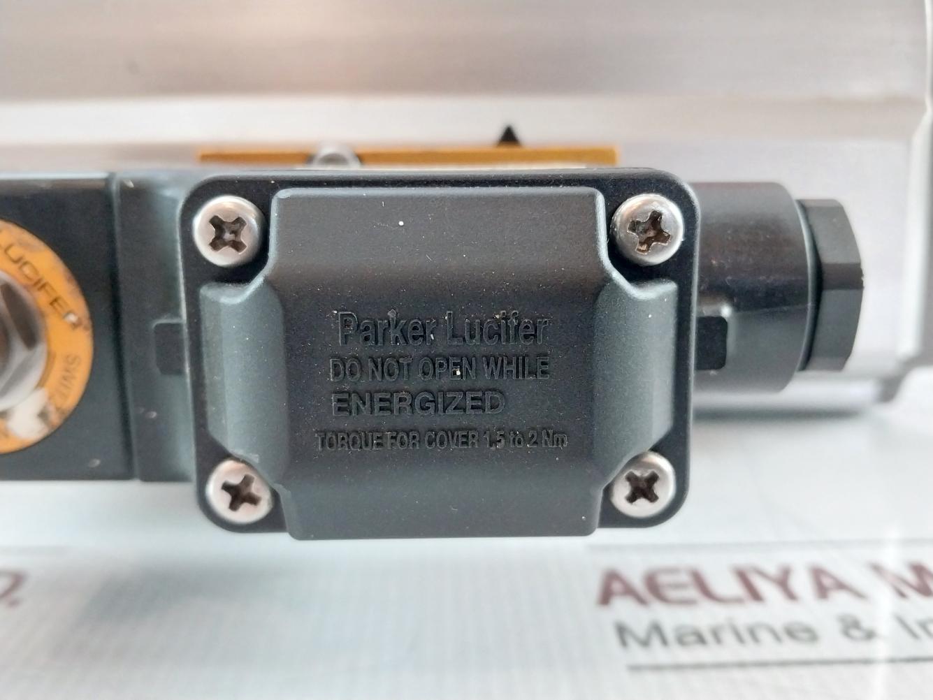 Air Torque Dr00220U Azl Pneumatic Actuator 1K Ohm 236 Nm Ip66 / Ip67 360 Ma