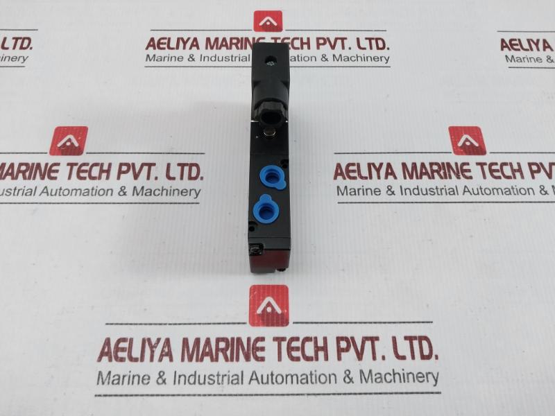 Airmax Single Solenoid Valve 1.5-8 Kgf/Cm2 4V210-08