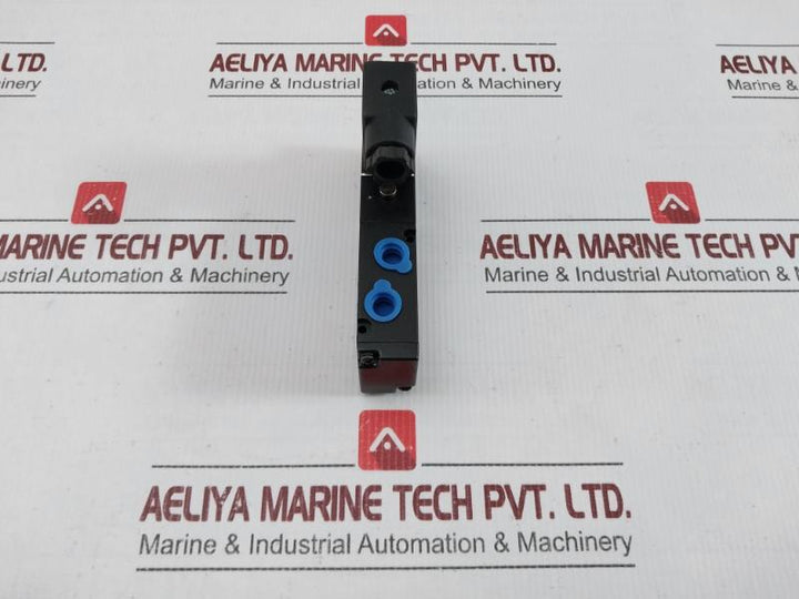Airmax Single Solenoid Valve 1.5-8 Kgf/Cm2 4V210-08
