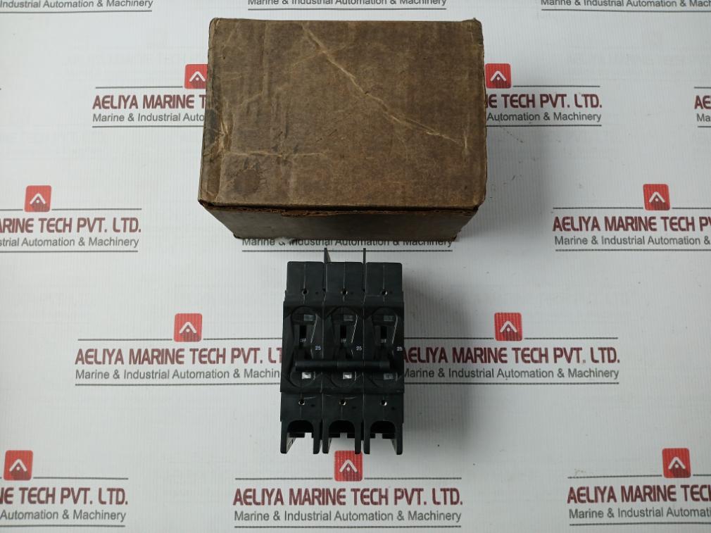 Airpax 219-3-8303-13 Hydraulic Magnetic Circuit Breaker 600V Max 50/60Hz