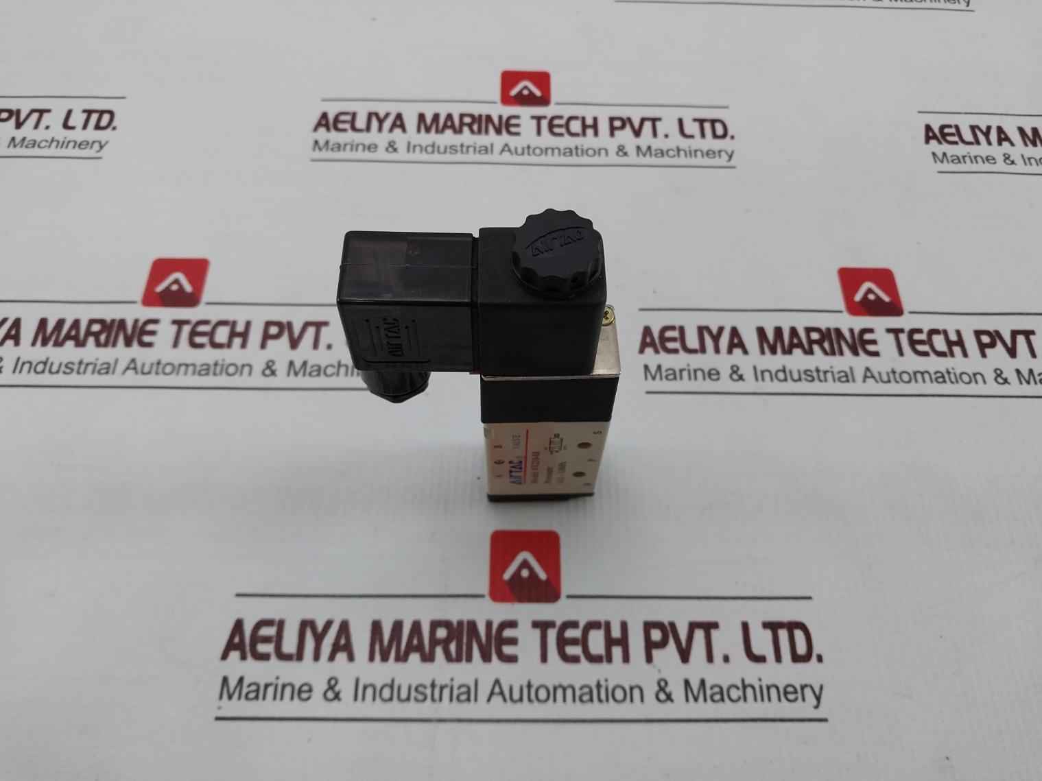 Airtac 4V210-08 Solenoid Valve 0.15~0.8Mpa Dc24V 3W