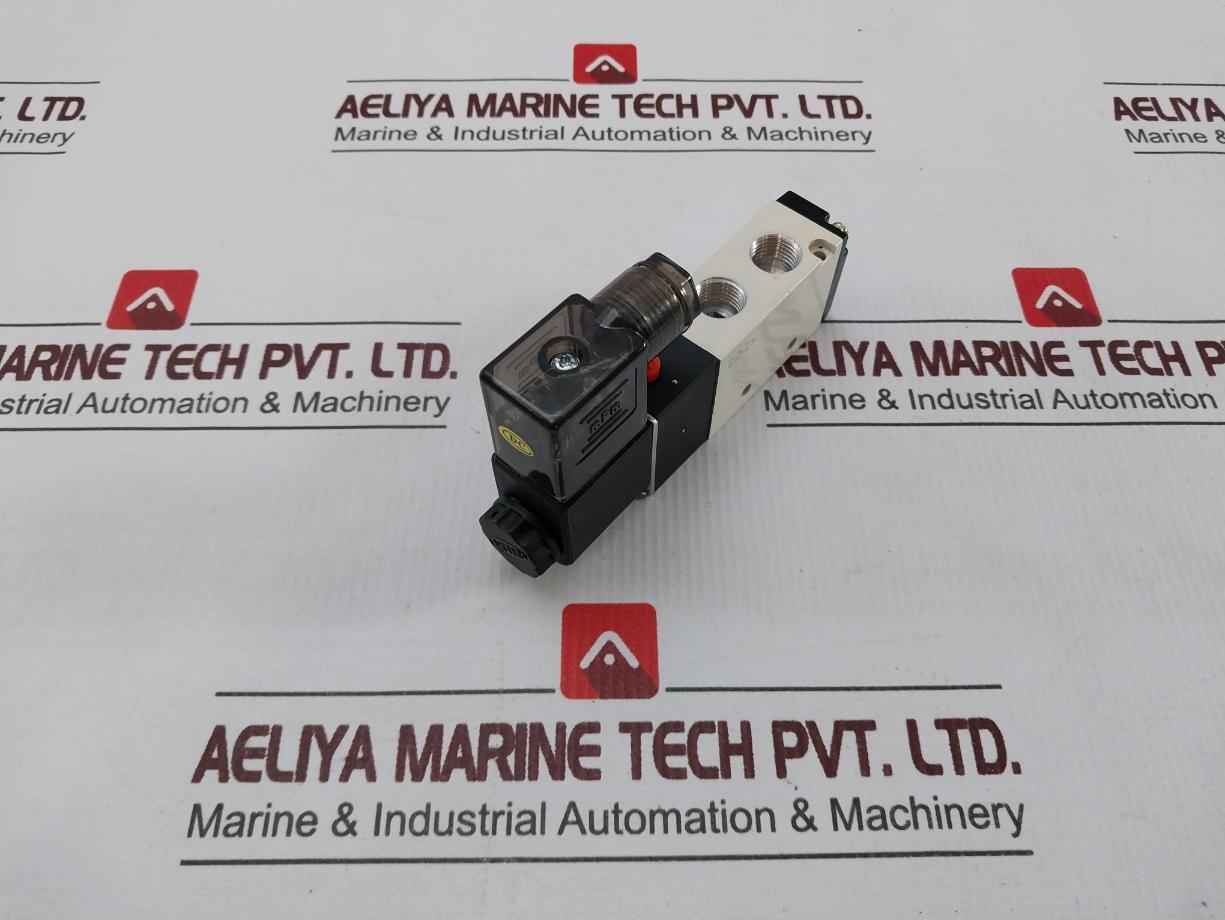 Airtac 4V210-08 Solenoid Valve 1.5~8Kgf/Cm2 Dc24V 3.0W 120Ma