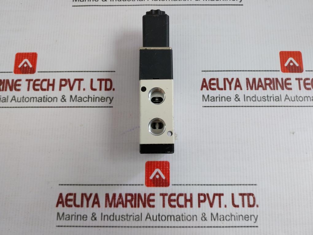 Airtac Solenoid Valve 1.5-8.0 Bar Dc24V 3.0W Ip65 Part No 3V310-08-nc