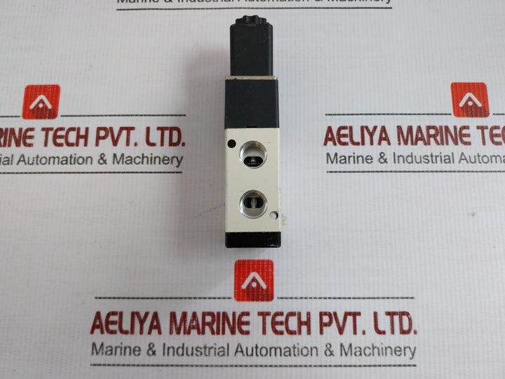 Airtac Solenoid Valve 1.5-8.0 Bar Dc24V 3.0W Ip65 Part No 3V310-08-nc