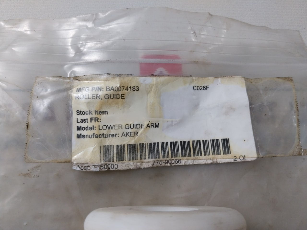 Aker Ba0074183 Roller, Guide