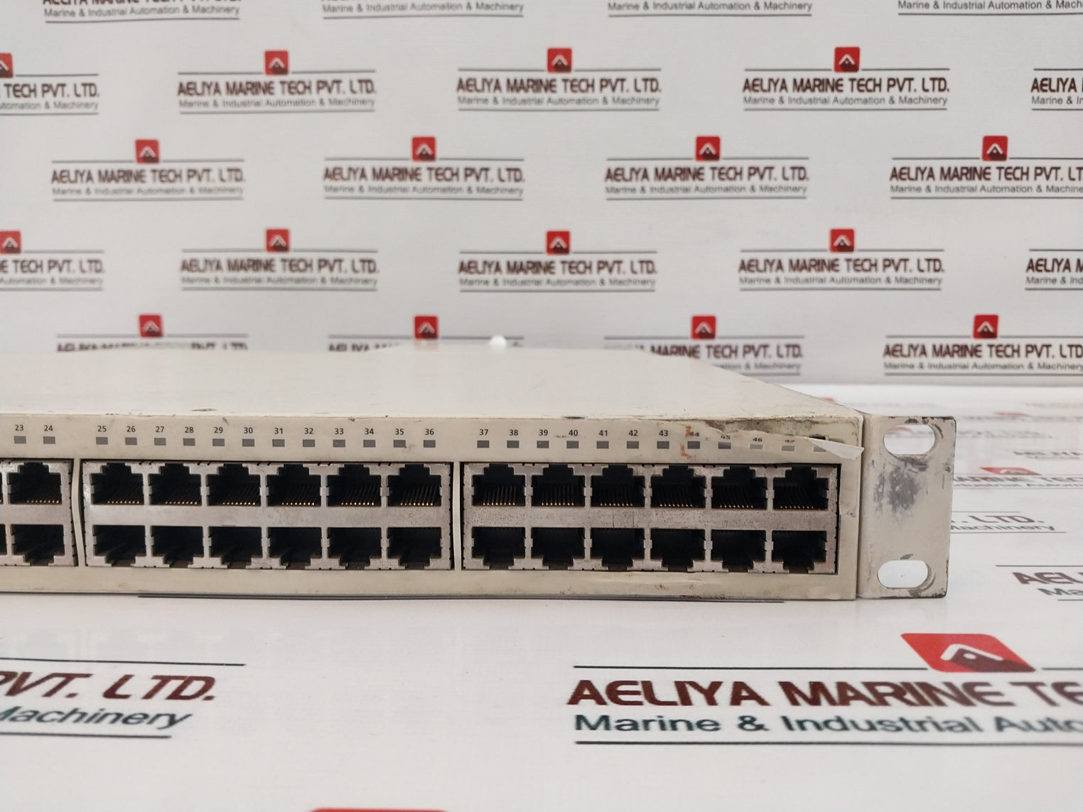 Alcatel-lucent Os6850-48 Network Switch W/ Power Supply Ps-126W-ac 100-240V~