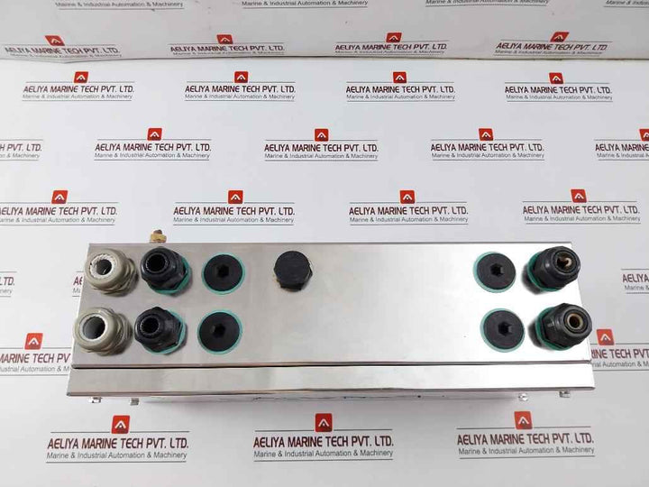 Alfa Laval Cooper Crouse-hinds Xcl Control Panel Enclosure Ip66 T95c 690v 6mm2
