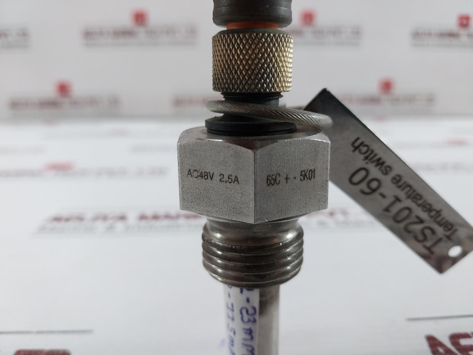 Alfa Laval Temperature Switch Meter 1 900632402 Ac48V 2,5A