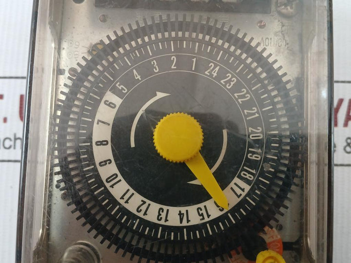 All Day Timer Switch 50/60 Hz 100/110 Vac 15A Omron H2E