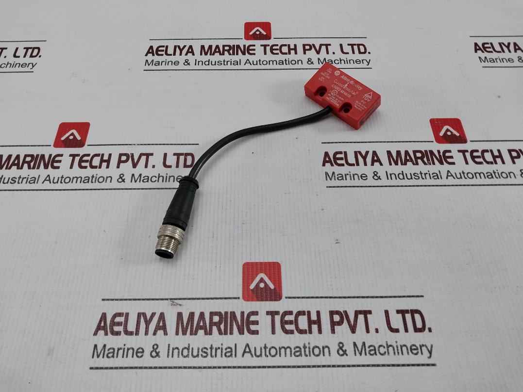 Allen-Bradley 440N-Z2NRS1C A Coded Non-Contact Safety Switch 24V Class 2