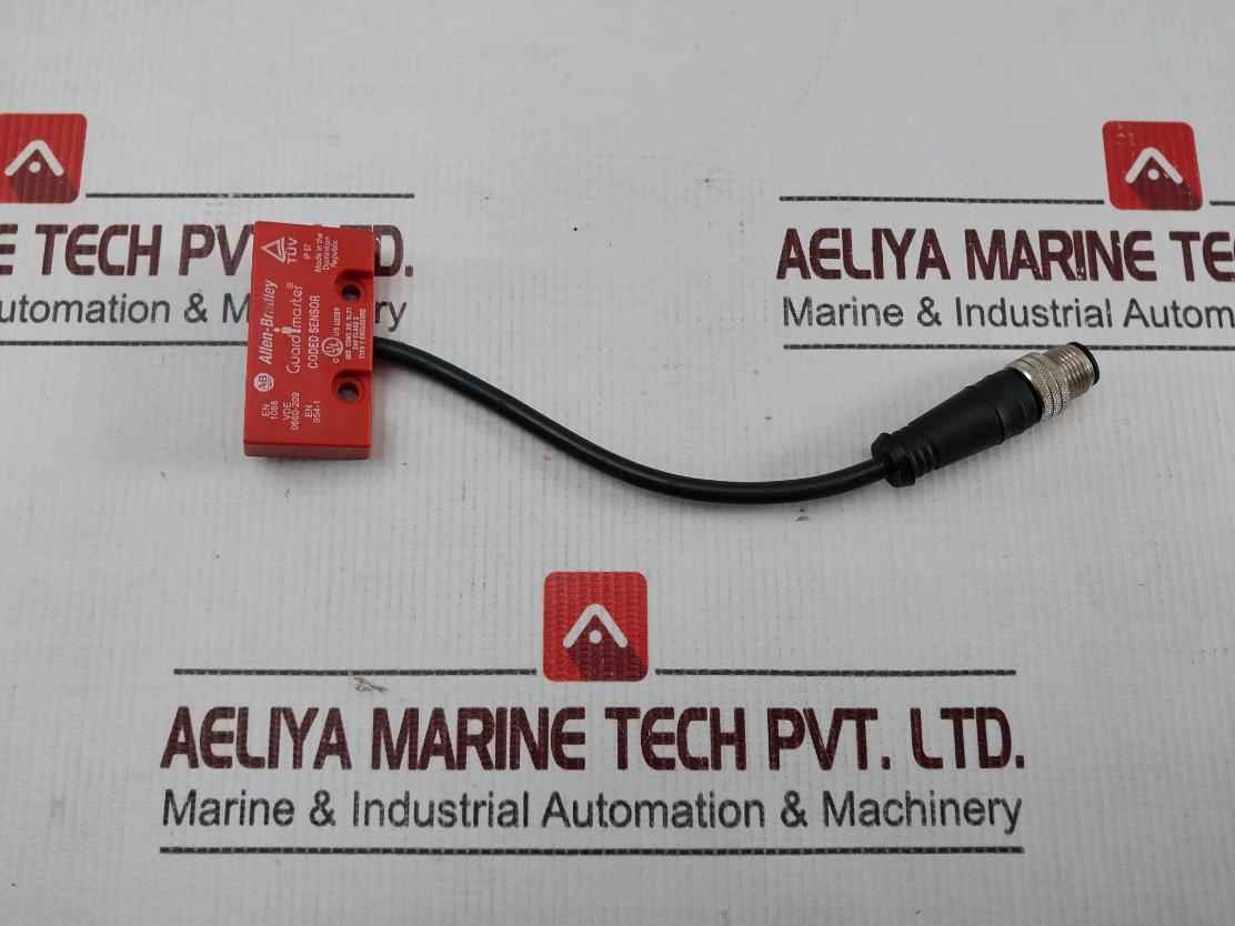 Allen-Bradley 440N-Z2NRS1C A Coded Non-Contact Safety Switch 24V Class 2