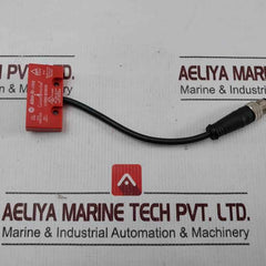 Allen-Bradley 440N-Z2NRS1C A Coded Non-Contact Safety Switch 24V Class 2