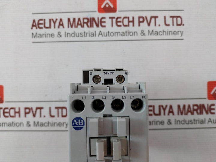 Allen-bradley 100-c09Z*01 Contactor Ser A En/Iec 60947 600V Ac 25A