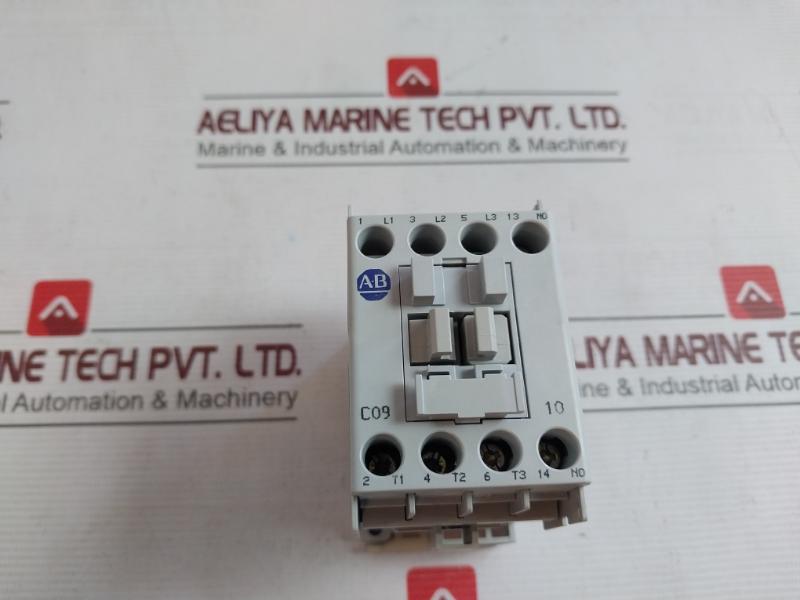 Allen-bradley 100-c09Z*10 Ser A Contactor 600V Ac 25A 100-fsd250 A600 / P600