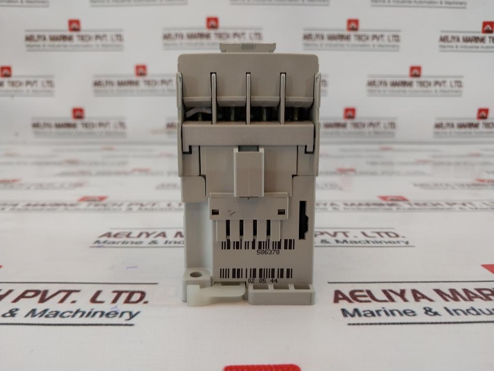 Allen-bradley 100-c16*10 Contactor 70323701 24V 50/60 Hz